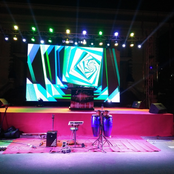 CHO THUÊ MÀN HÌNH LED